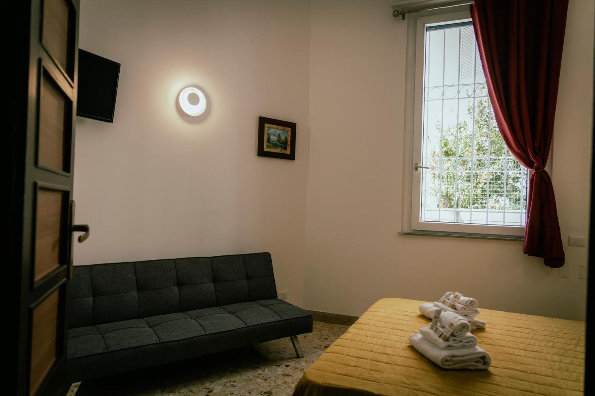Guesthouse Aurora A.E. Рим Экстерьер фото