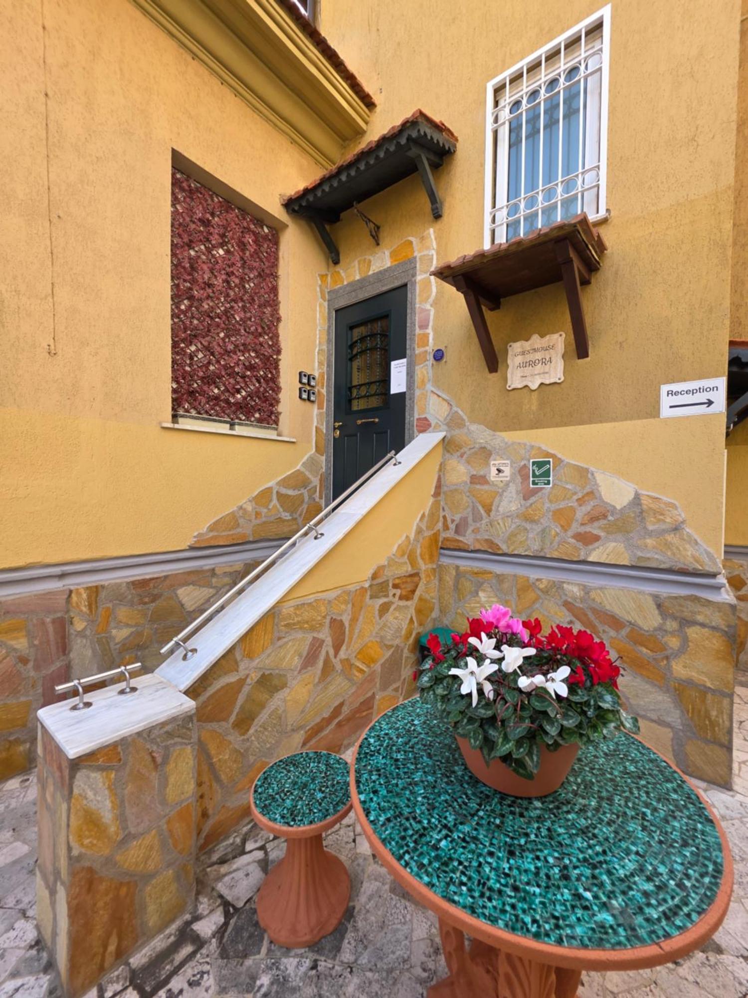 Guesthouse Aurora A.E. Рим Экстерьер фото