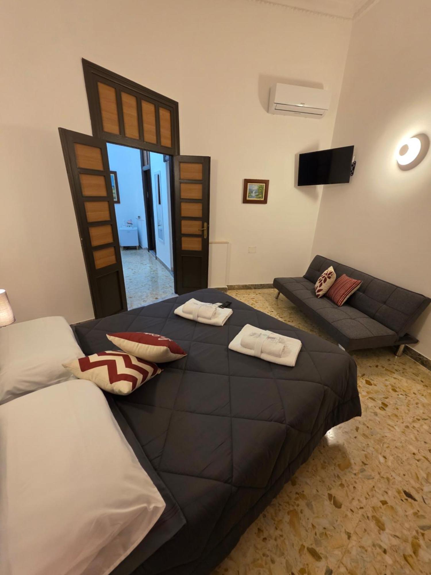 Guesthouse Aurora A.E. Рим Экстерьер фото
