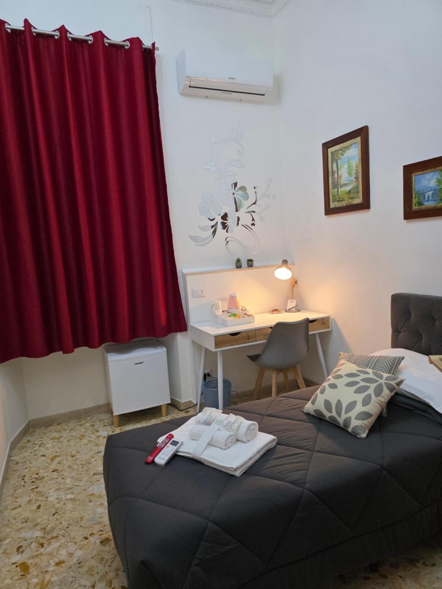 Guesthouse Aurora A.E. Рим Экстерьер фото