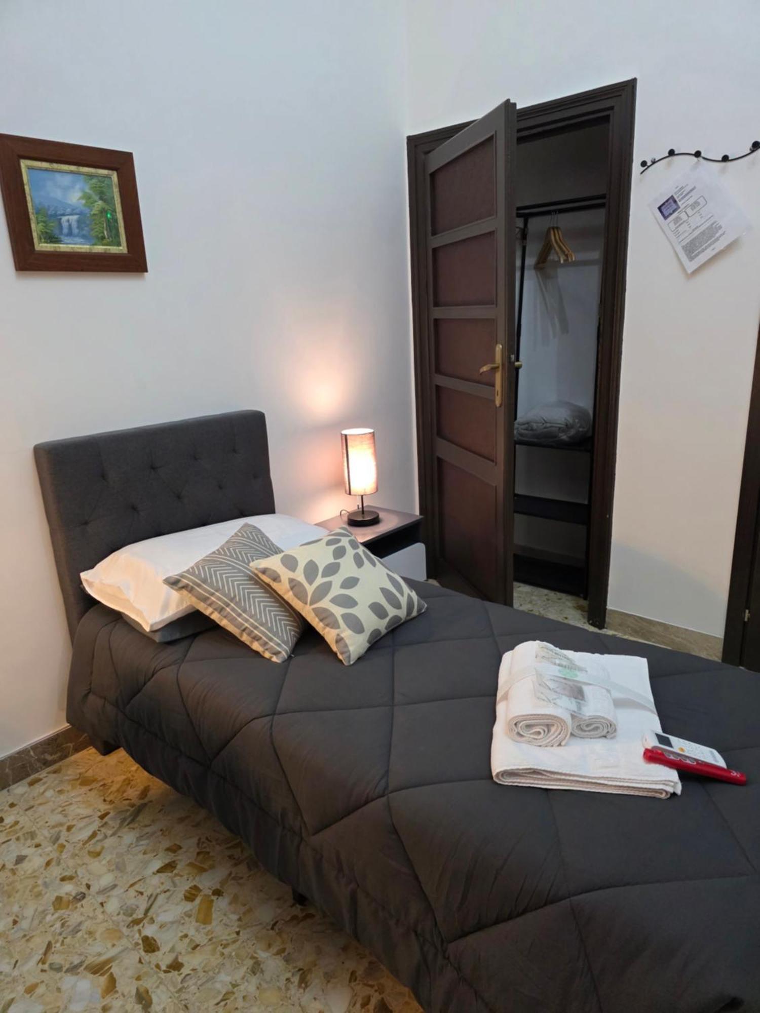 Guesthouse Aurora A.E. Рим Экстерьер фото